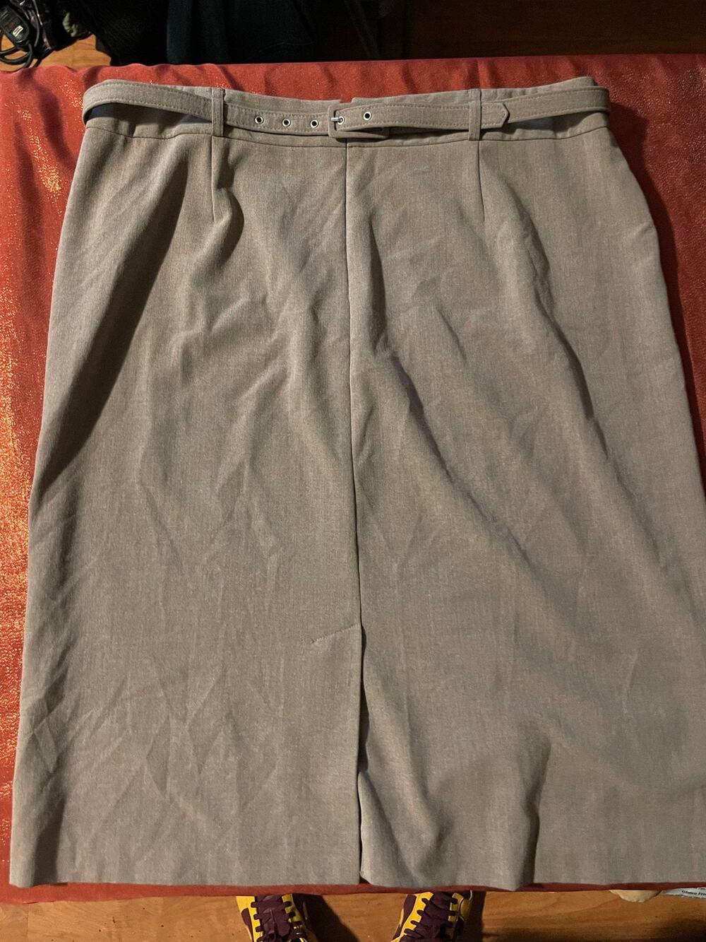 JM Collection Skirt Womens 16 Belted Knee Length Straight Back Slit Gray